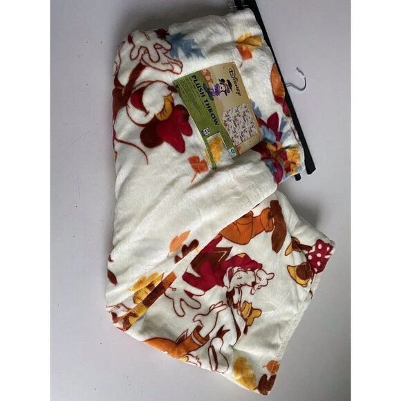 Disney Mickey Minnie Mouse Goofy Donald Throw Blanket 50"x70" Autumn Fall NEW - Picture 7 of 12